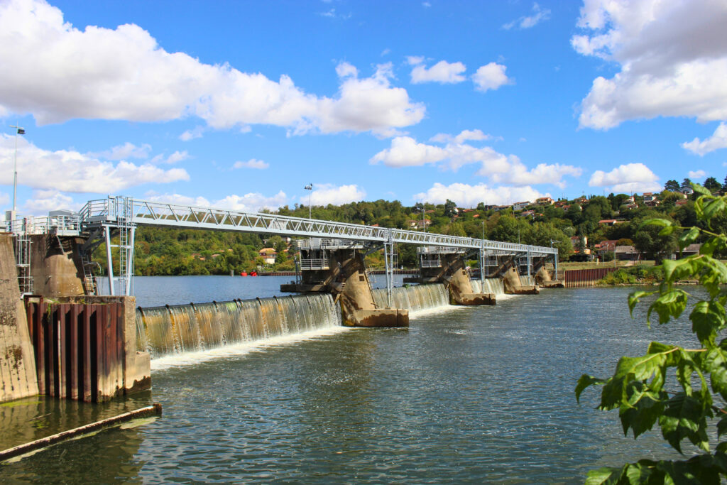 Barrage hydroélectrique de Couzon-au-Mont-d'Or